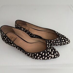 Tory Burch Black and Cream calf hair Patterned Flats women’s 7